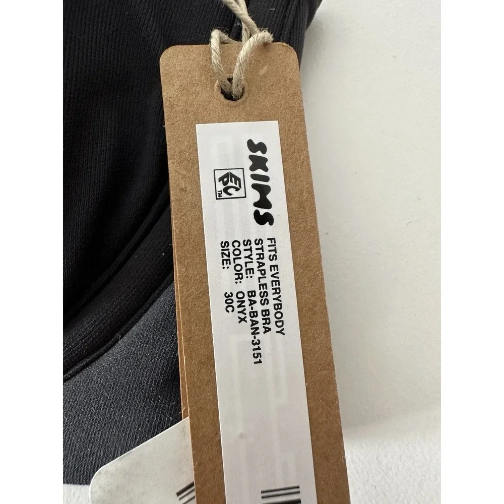 New Skims Fits Everybody Strapless Bra Size 30‎ C Onyx Black Intimates - Picture 4 of 6